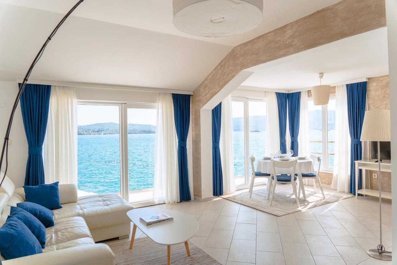 Seafront Apartments Тиват Экстерьер фото