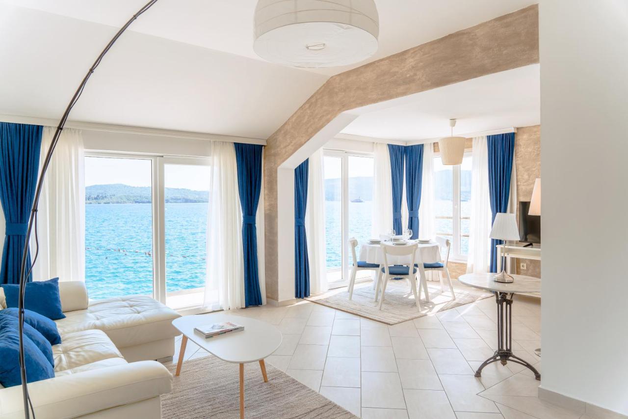 Seafront Apartments Тиват Экстерьер фото